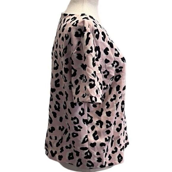 W5 Anthropologie Womens Pink Black Cheetah Print Short Sleeve Top Size Medium - Picture 3 of 9